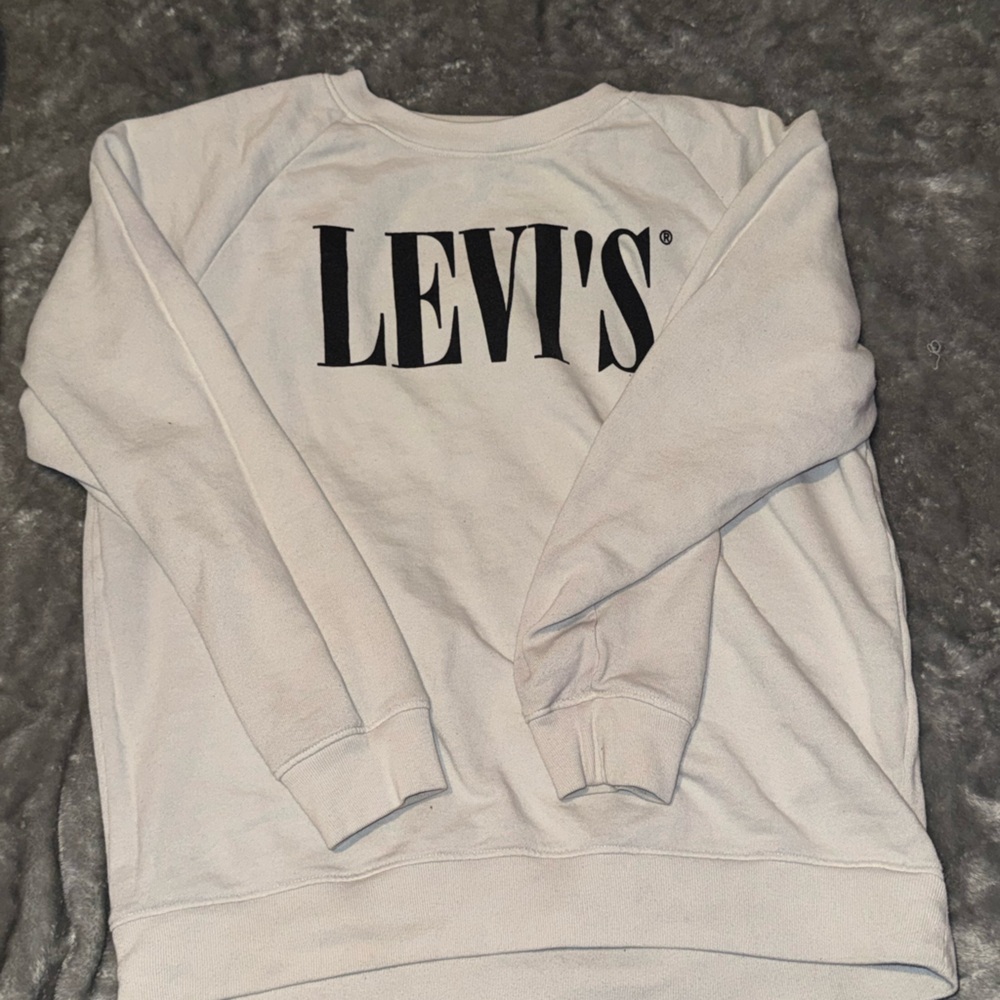 Levi’s White Sweater
